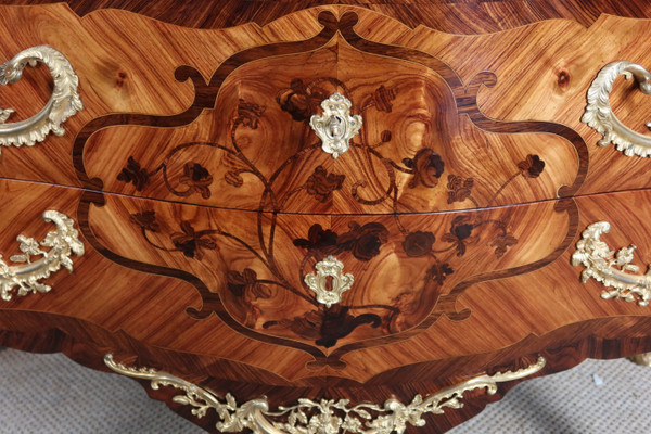 Marquetry chest of drawers stamped "Perreau"