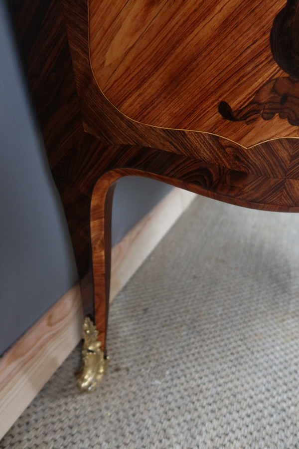 Marquetry chest of drawers stamped "Perreau"