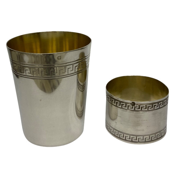 Timbale et rond de serviette art déco en argent massif 