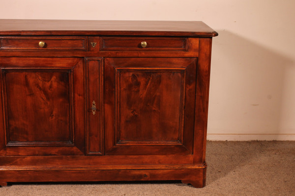 Buffet in noce del XIX secolo