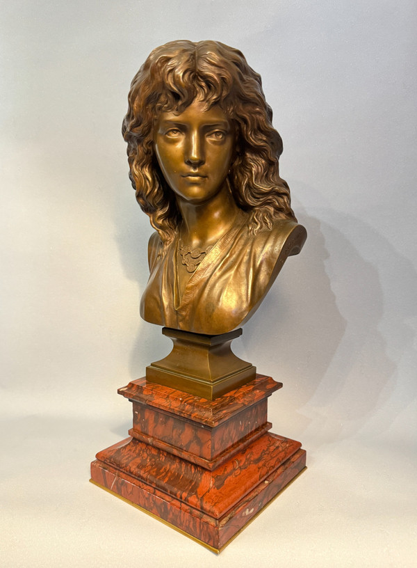 "Carino" H43 Busto di giovane donna in bronzo E. Aizelin, Barbedienne, Colas.