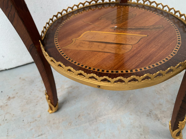 Table a encas de style Transition en marqueterie XX siècle