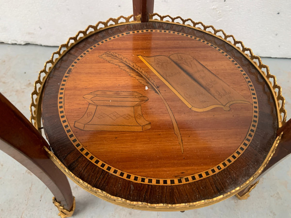 Table a encas de style Transition en marqueterie XX siècle