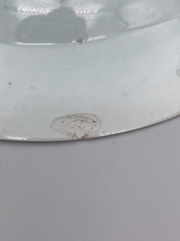 Assiette en porcelaine d'Imari à décor floral Japon