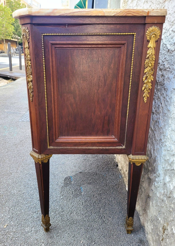 Krieger, Commode En Acajou Estampillée, XIXème Siècle