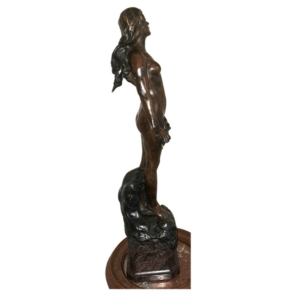 Sculpture signed A. Bacherini Female nude in Bronze