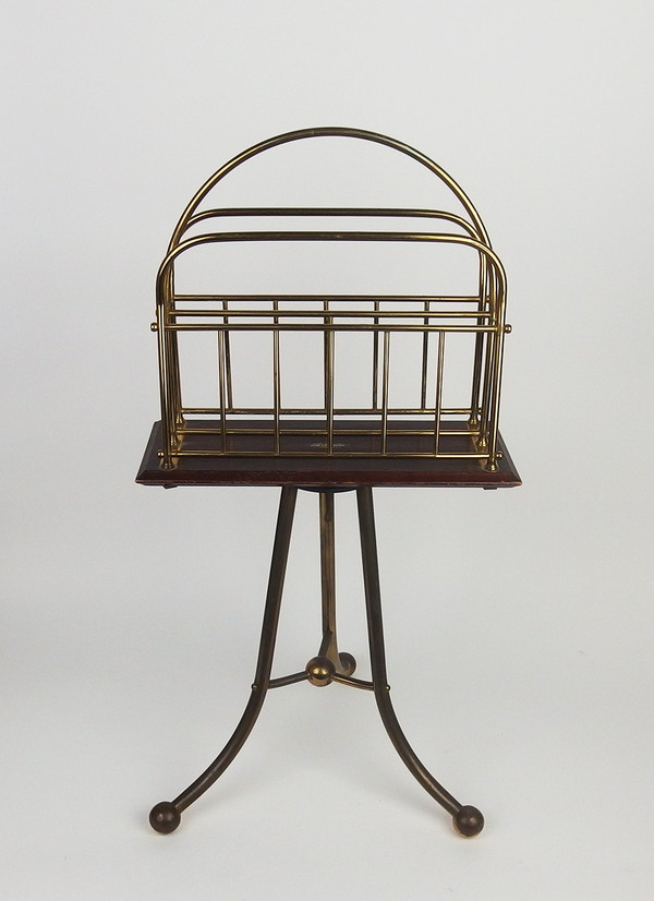 Porte revue en acajou et laiton de style victorien