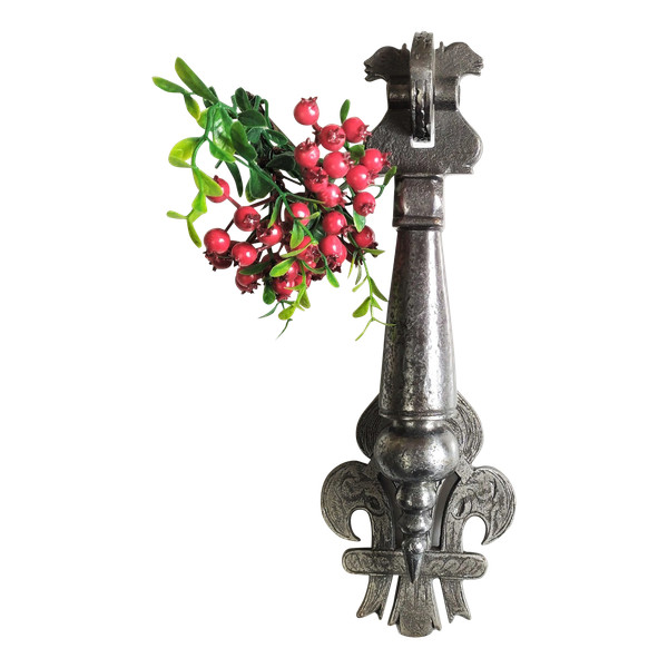 Heurtoir De Porte Ancien En Fer Forgé à La Fleur De Lys