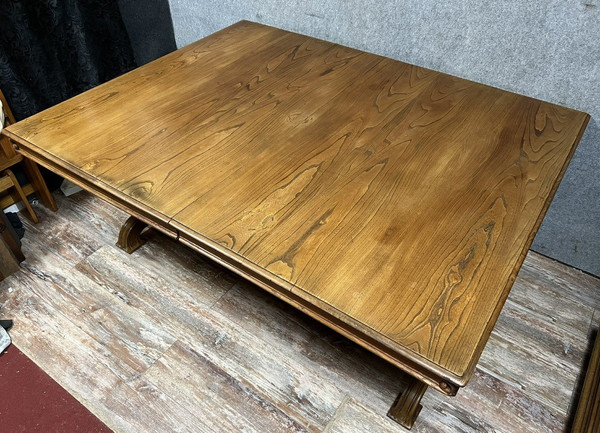 D'après Louis Majorelle : Muséale table école de Nancy en noyer et frêne époque Art Nouveau 