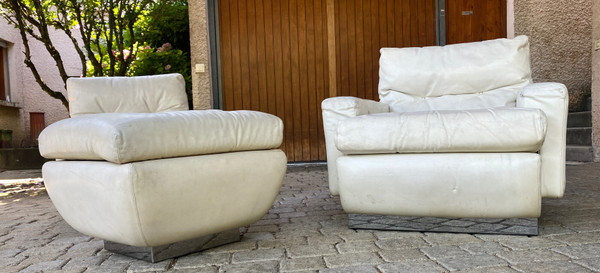Coppia di poltrone e ottomane Jacques Charpentier per roche et bobois