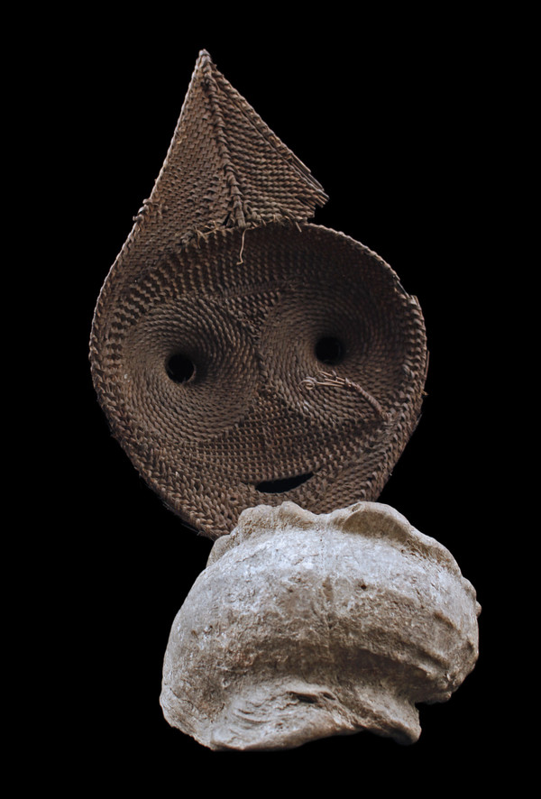 Monnaie traditionnelle Talipun, art tribal, art océanien, arts premiers, Papouasie Nouvelle Guinée