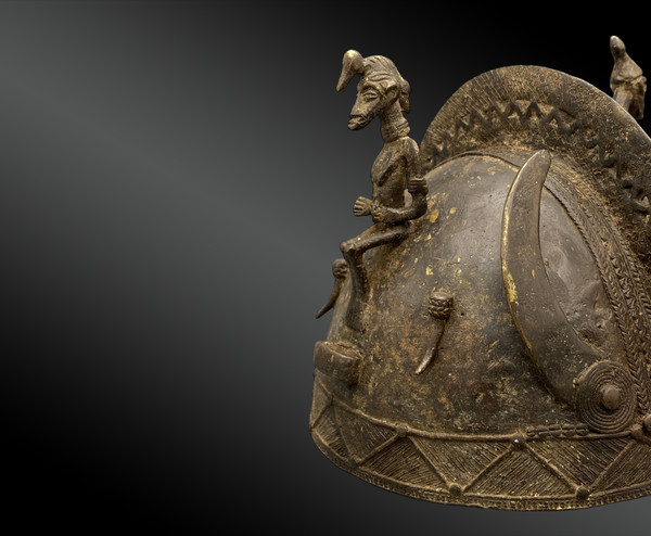 Kriegshelm Senufo-Kultur, Elfenbeinküste Ende des 19. bis Anfang des 20.