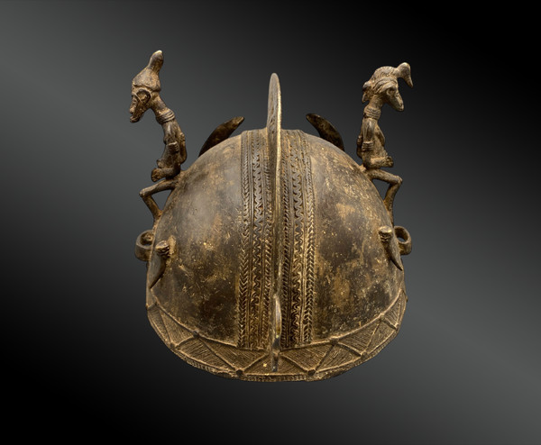 Kriegshelm Senufo-Kultur, Elfenbeinküste Ende des 19. bis Anfang des 20.