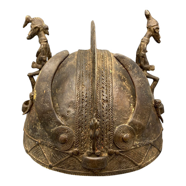 Kriegshelm Senufo-Kultur, Elfenbeinküste Ende des 19. bis Anfang des 20.
