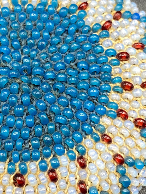 BOÎTE CORNE ET PERLES