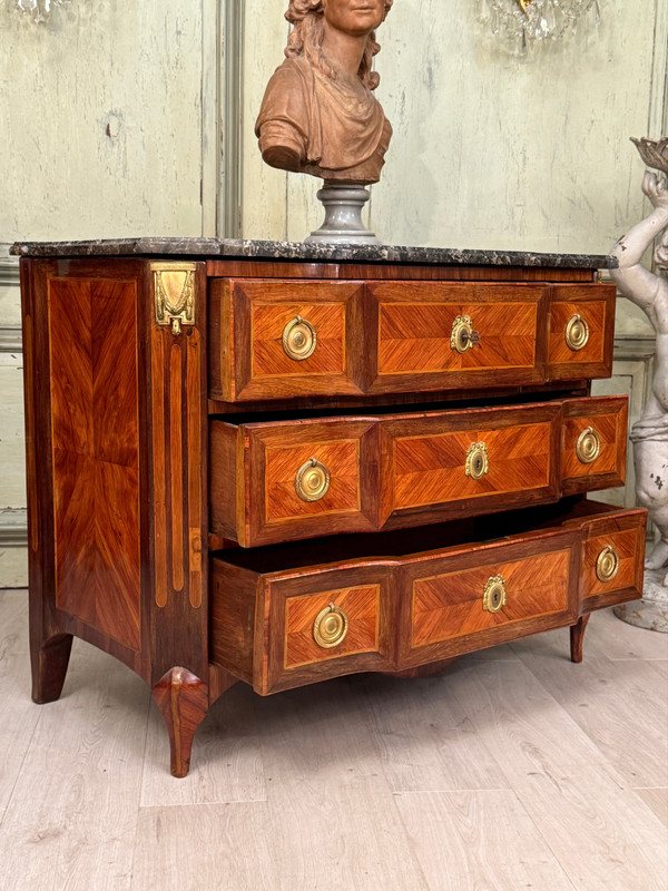 Lapie Nicolas Alexandre, Commode En Marqueterie d'Epoque Transition Estampillée, Vers 1760