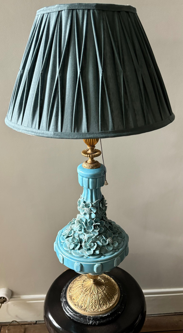 Importante e bella lampada in ceramica Art Nouveau