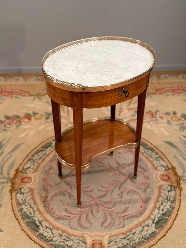 Etienne Avril, Table De Salon Ecritoire Estampillée d'Epoque Louis XVI Um 1780
