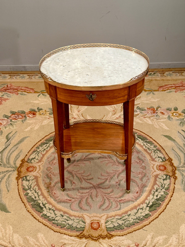 Etienne Avril, Table De Salon Ecritoire Estampillée d'Epoque Louis XVI Um 1780