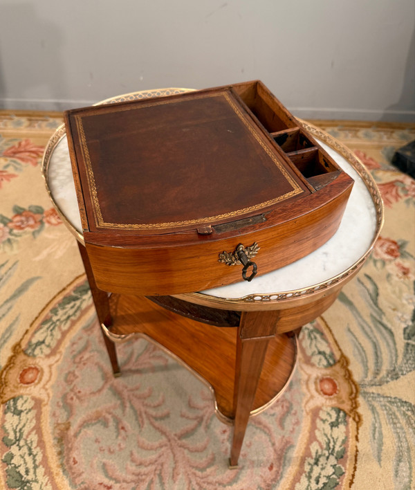 Etienne Avril, Table De Salon Ecritoire Estampillée d'Epoque Louis XVI Um 1780