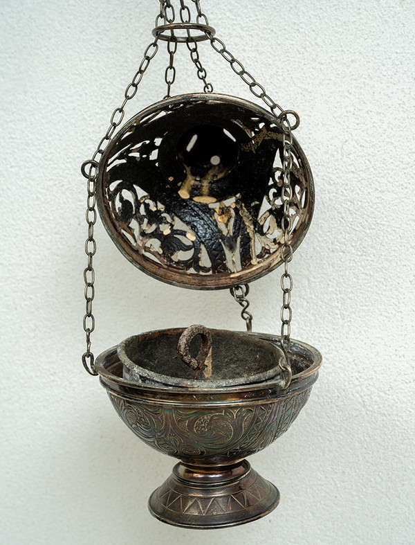 Antico teorium romano in argento cesellato, XIX secolo.