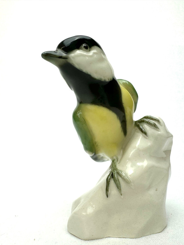 Volksted-Rudolstadt - porcelain figure of a great tit