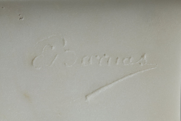 Der kleine Musiker, Große Skulptur aus Carrara-Marmor, signiert von Barrias