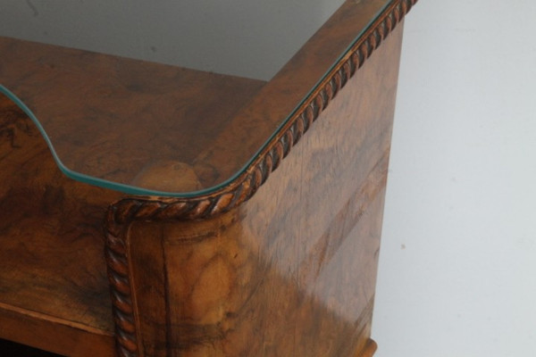 Antica Coppia comodini 1945 art deco noce. Milano . Top in vetro . Mis 70 x 33 x h 62 