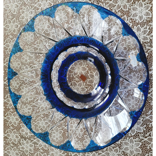 Grande coupe doublé bleu cobalt Val Saint Lambert