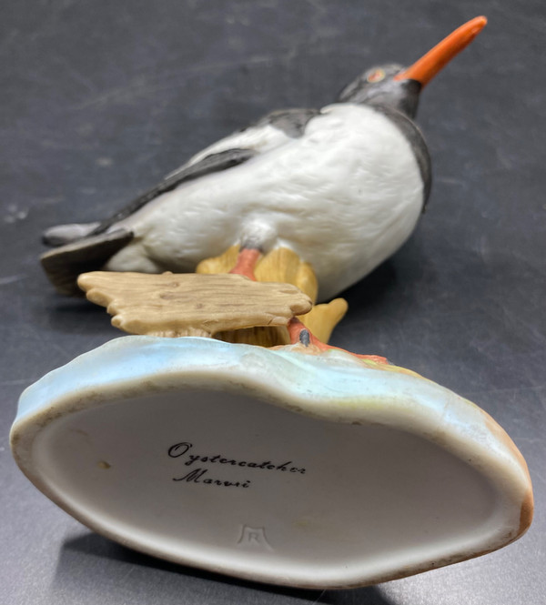OISEAU EN PORCELAINE 