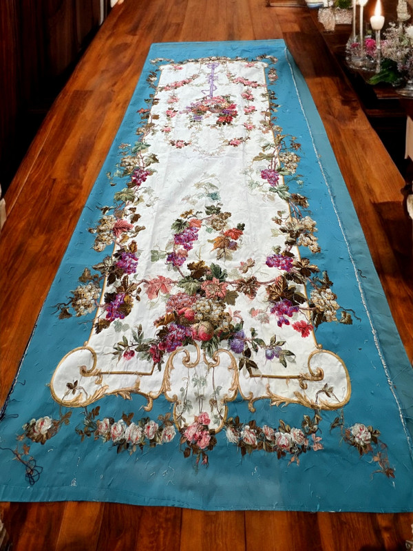 PAIR OF EARLY 19TH CENTURY HAND-WOVEN AUBUSSON TAPESTRIES WITH FLORAL DECORATION