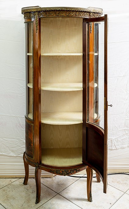 Vitrine ancienne dans le goût de Vernis Martin France 19ème siècle.