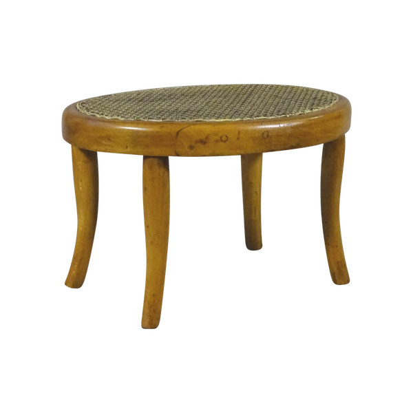 Caned foot stool, 1910 by Mundus, no Thonet- FUßSCHEMEL Père La chaise C
