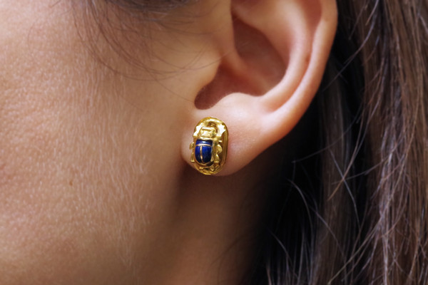 Orecchini a bottone con scarabeo egiziano in oro 18k, pulci auricolari vintage, lapislazzuli, insetto