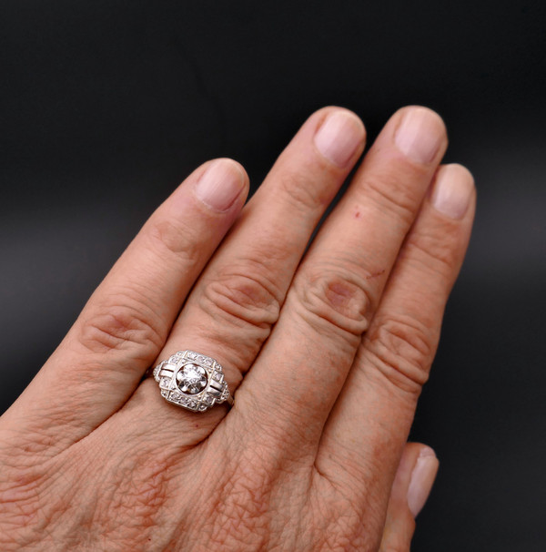 Art-Deco-Diamantring, Gold- und Platinfassung.