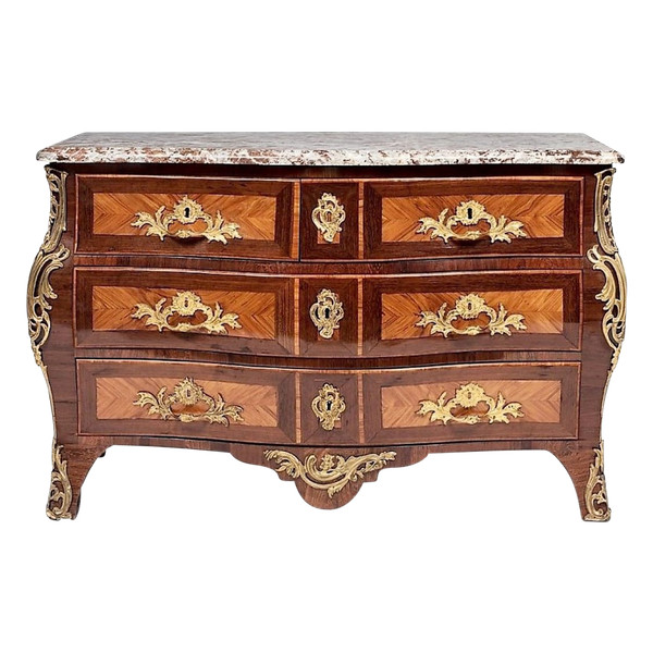 REMISE DE 25% -  Estampillée  BOUDIN - Commode Tombeau Galbée  - Epoque Louis XV