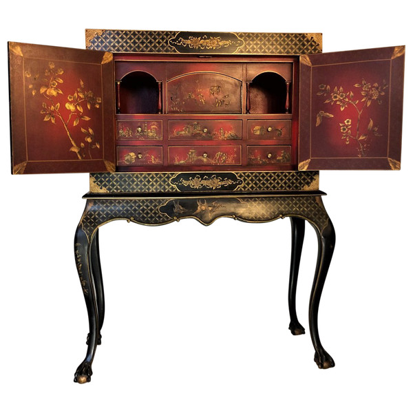25% DISCOUNT UNTIL 11/30 - Black and Gold Lacquer Cabinet - Early 20th Century