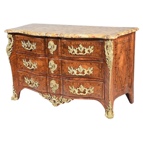 REMISE 25%  - Estampillée F. GARNIER - RARE Commode  Régence - Début 18ème