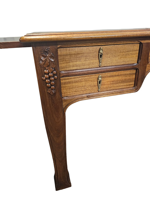 Art Nouveau desk from the Nancy School "Raisins"