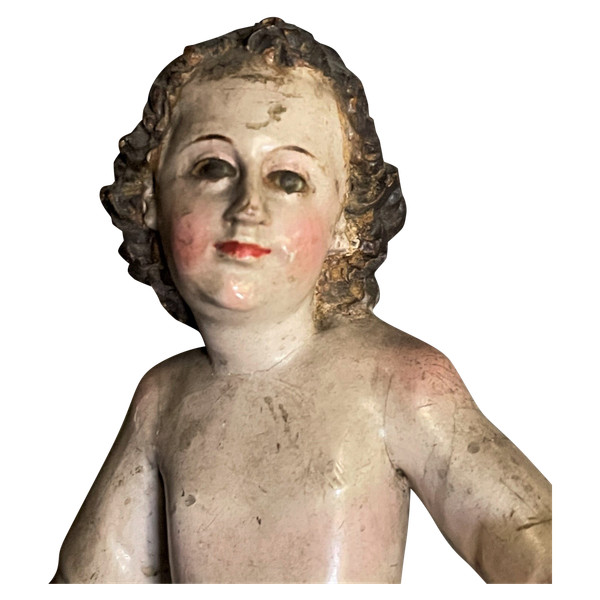Fein geschnitzter und polychromierter Holzengel aus dem 17. Jahrhundert in Italien