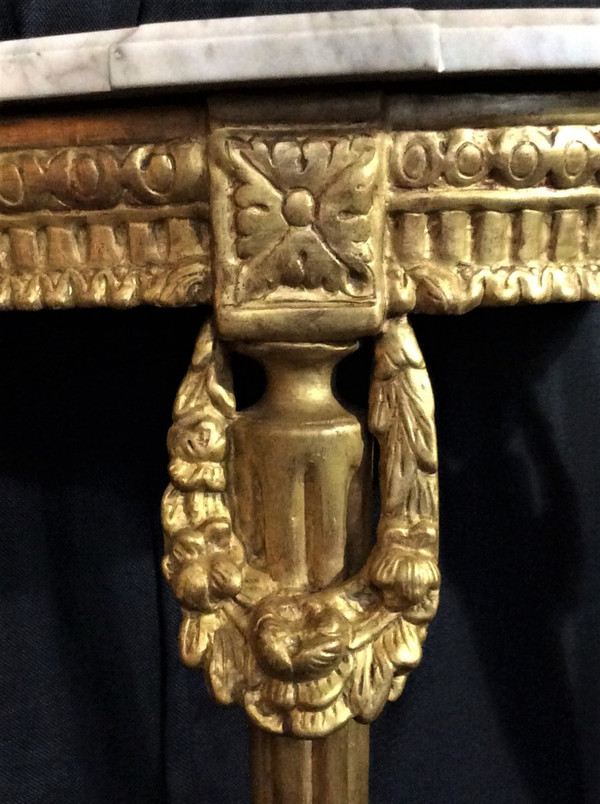 Remise 25\% - Console Demi-lune En Bois Doré - Epoque Louis XVI