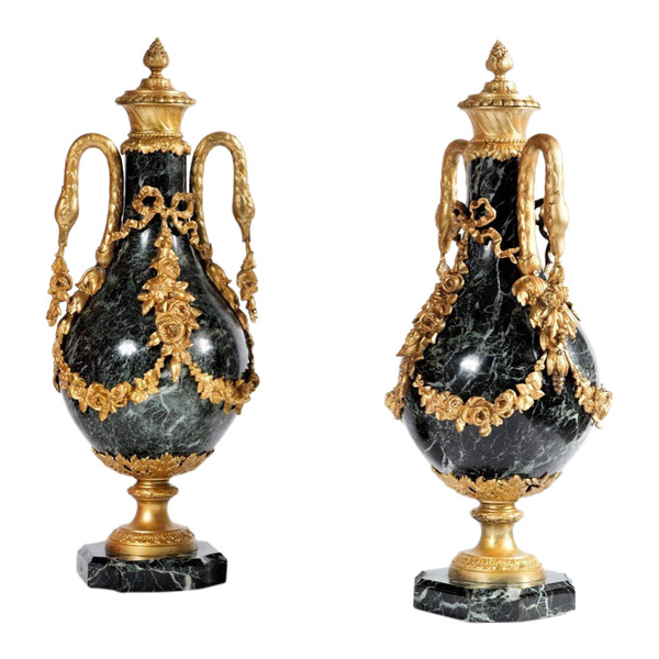 Remise 25\% jusqu'au 30.11 - Pair De Vases Décoratifs En Marbre Et Bronze Doré - XIXème