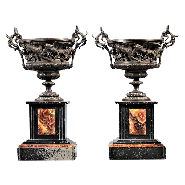From 06.10 to 30.11 - Remise 25\% - Pair De Coupes Neo-renaissance - Chateau De Wannegem-lede