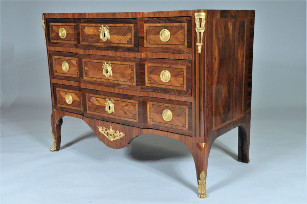  Remise 25\% Estampillée GENTY - Commode Bois De Rose Et Violette - XVIIIème
