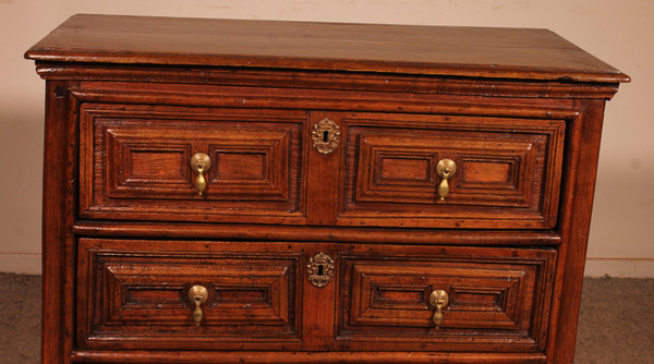 Piccola cassettiera in quercia del XVII secolo William e Mary