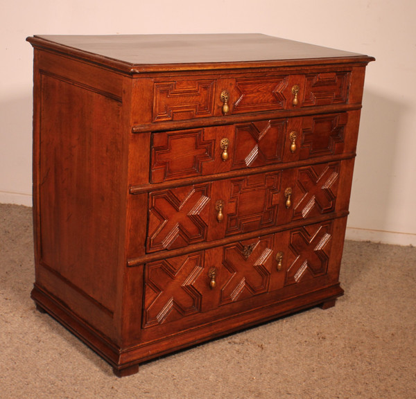 Commode Jacobean En Chêne Du 17° Siècle