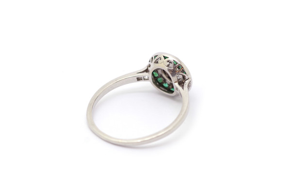 Art Deco emerald target ring in platinum and 18k white gold, target ring, circular ring
