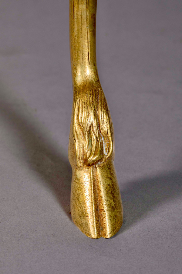 Tavolino rettangolare in bronzo con teste di ariete 