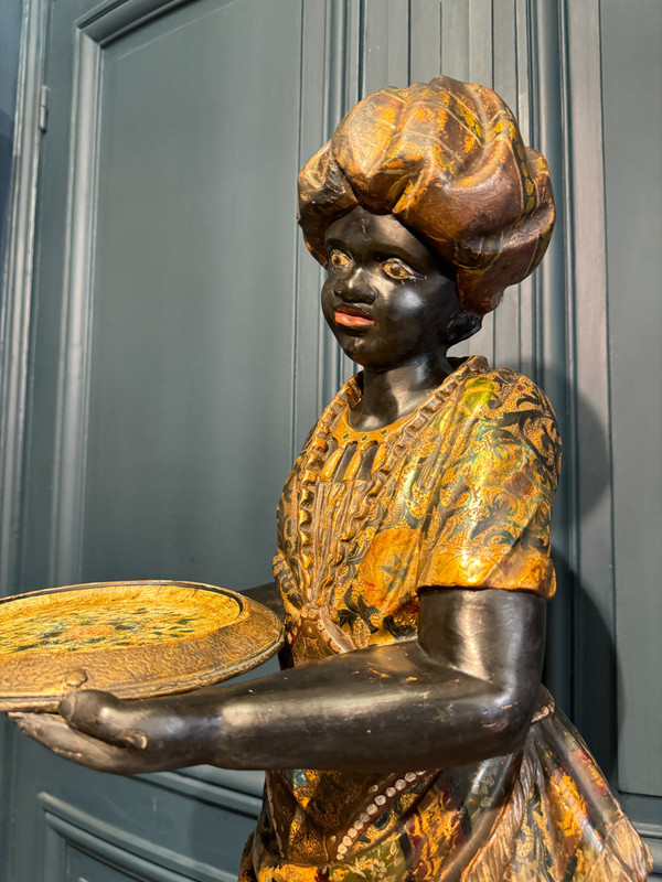Serviteur nubien, sculpture en bois peint et doré, Venise début XIXème siècle