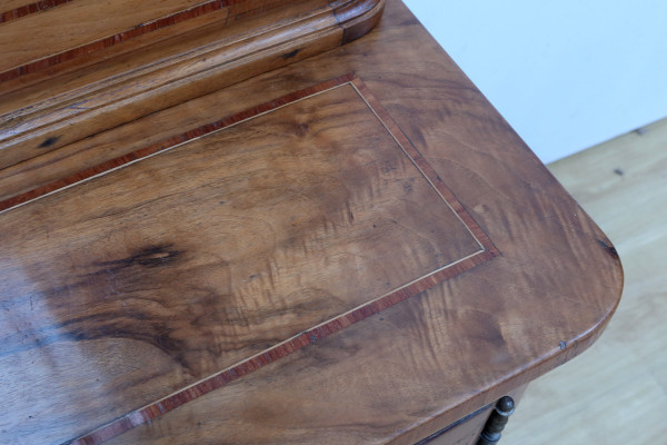 Biblioteca di proprietà di due corpi in ciliegio – Fine XVIII secolo